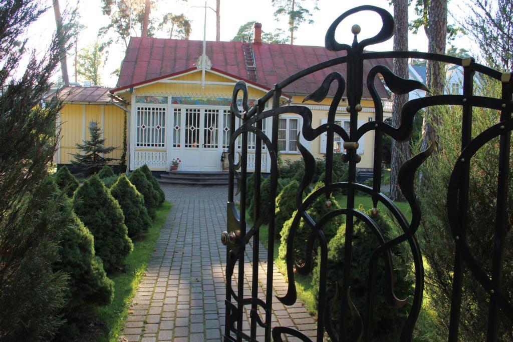 Villa Florio Jūrkalne Exteriér fotografie